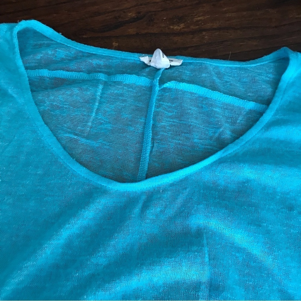 ▪️Turquoise Lightweight Sweater - Picture 2 of 8